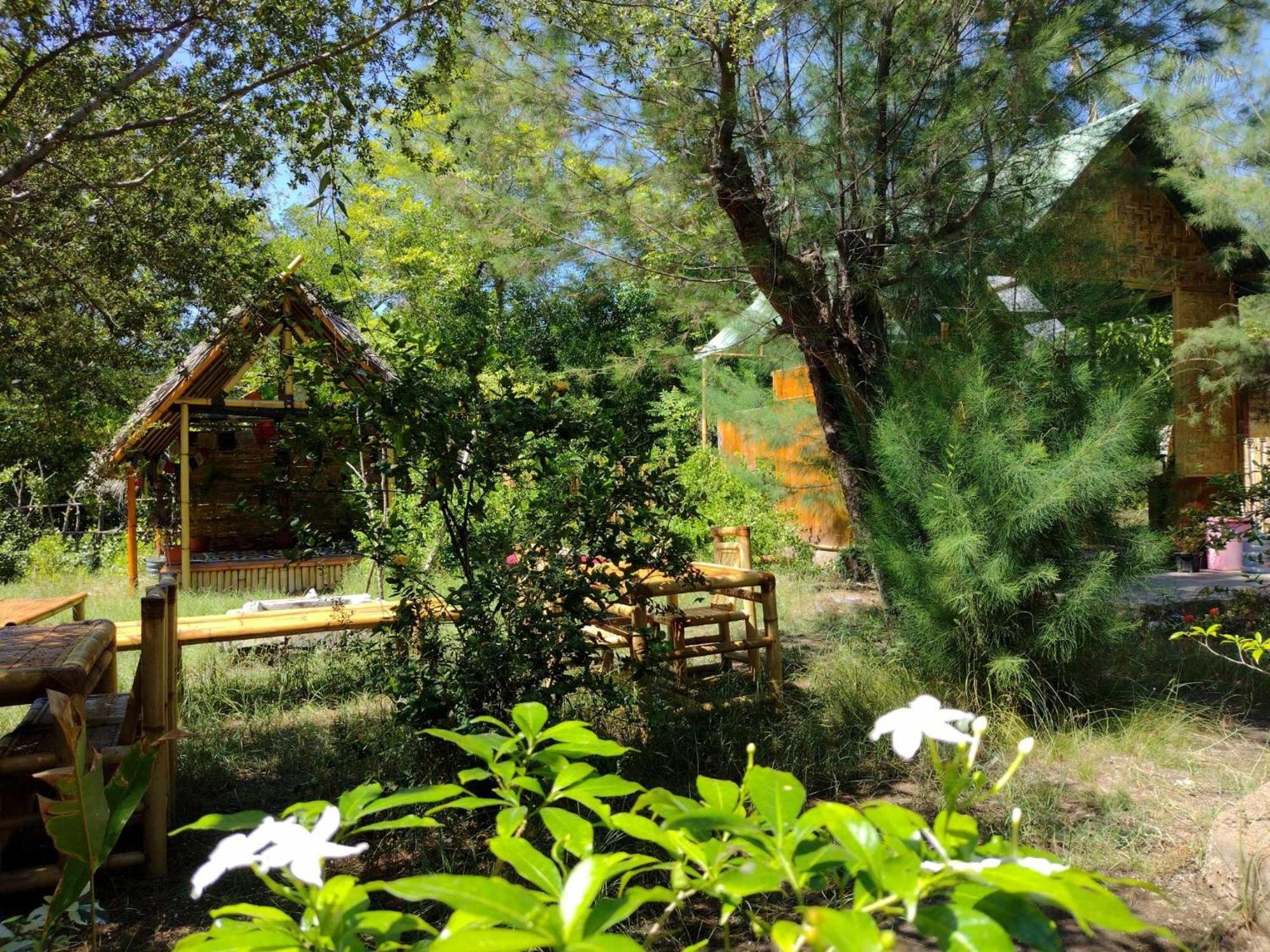 Uncle Hippie'S Dream Hostel Gili Meno Exterior photo
